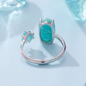 Bague en pierre précieuse aigue-marine plaquée argent, sertie griffe, taille émeraude, bijoux de mode pour femme, à porter au quotidien, cadeau, pierre de naissance de mars - Product Image 3