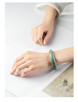 Bracelet en jade vert naturel, taille 64mm 66mm, grande taille, bracelet tendance pour femme, coupe coussin, cadeau