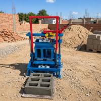Machine à fabriquer des blocs de briques creuses portative et mobile 2-45, équipement de fabrication de briques en argile rouge
