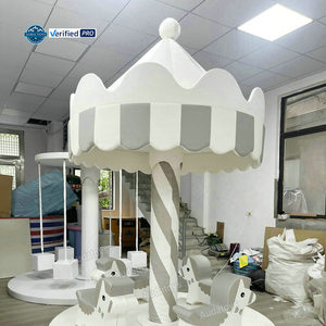 Trẻ em trong nhà mềm chơi Merry-GO-Round điện <span class=keywords><strong>Carousel</strong></span> nhà quay đi xe cho Trang chủ trung tâm mua sắm bên cho thuê thiết bị - Product Image 3