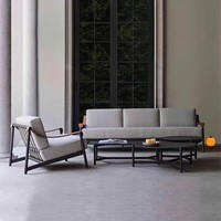 Ensemble de meubles de patio extérieur avec canapé modulaire, chaise longue et tables basses gigognes pour jardin, terrasse et bord de piscine