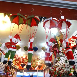 Decorazioni per il soffitto della casa di natale paracadute babbo natale swowman capodanno ciondolo appeso forniture per decorazioni natalizie