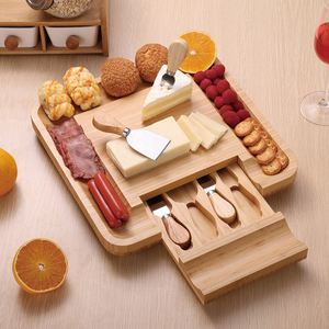 CEB01-1 Grand plateau à fromage en bambou et ensemble de couteaux, plateau à charcuterie, plateau de service à fromage, cadeaux uniques - Product Image 1