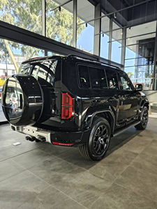 2026 Denza <span class=keywords><strong>B5</strong></span> Híbrido Enchufable BYD Denza <span class=keywords><strong>B5</strong></span> Vehículo de Nueva Energía Coches con Volante a <span class=keywords><strong>la</strong></span> Derecha BYD Leopard 5 Vehículo Todoterreno - Product Image 3