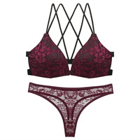Ensemble Lingerie OEM/ODM Sexy en Dentelle Push-up et Culotte Brodé en Maille avec Armatures