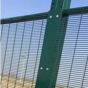 358 Panneau de treillis galvanisé enduit de poudre de clôture de sécurité anti-escalade pour la protection du périmètre de l'aéroport - Product Image 3