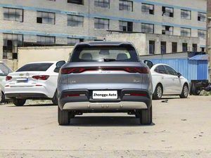 Bestseller 2024: Auto Elettrica Usata BYD Yuan up Pro, SUV EV con Autonomia di 301km-500km, Nuova Energia, Colore Grigio, Disponibile per Vendita Diretta - Product Image 6