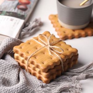Creative Biscuit Solid Wood Classic Design Reusable Heat Insulation Coaster Zhejiang Tea Mug Milk Cup Coffee Mat - Product Image 2