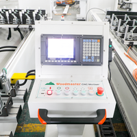 Centre d'usinage CNC tout-en-un 5m JR-5015-5C pour le fraisage de joints de bois à triple rangée, idéal pour la production complexe de canapés et de cadres de lit