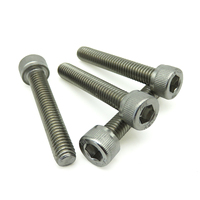 Pembuatan Baut dan Mur Kustom DIN912 Baja Tahan Karat Hexagonal Soket Allen Kunci Kepala Baut M4 M6 M7 Grade10.9