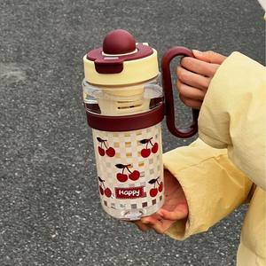 Bouteille d'eau en plastique L pour femmes et hommes de grande capacité de 1200ml, tasse de luxe premium pour le bureau et l'extérieur avec bouchon, nouvelle tasse Ice King - Product Image 5