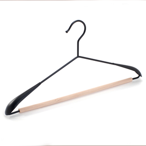Porte-vêtements <span class=keywords><strong>double</strong></span> niveau en métal peu encombrant avec barre ronde en bois - Product Image 2