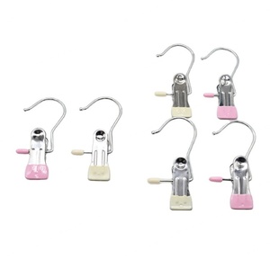 Chaussettes antidérapantes en PVC, cintres pour pantalons, cintres métalliques pour bottes, pinces à linge - Product Image 1