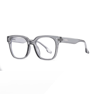 Gafas Lisha con Filtro de Luz Azul para Computadora, Montura Rectangular Completa para Hombre, Lentes con Protección Contra Luz Azul, Sin Graduación - Product Image 4