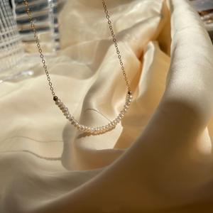 Collier en perles naturelles de luxe léger pour femme, or 14 carats, style cool, chaîne de pull 'Un sourire' tendance, niche Ins - Product Image 5