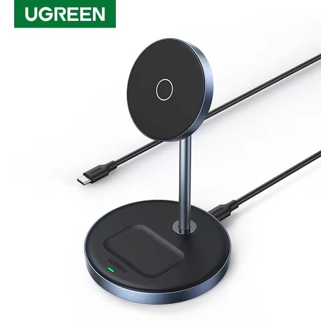 UGREEN CD317 2 in 1 Magnetic Wireless Charging Station Portable 15W Wireless Charger Stand for iPhone 17 16 15 14