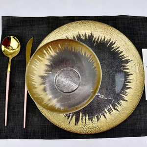 Vajilla Decorativa Elegante de Lujo, Plato Redondo de Vidrio con Borde Dorado de 32/27/21 cm para Servir en Bodas y Fiestas - Product Image 3