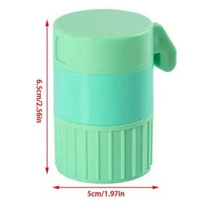 Boîte de rangement multifonctionnelle durable avec pilulier et coupe-pilules portables en plastique à 4 couches - Product Image 6
