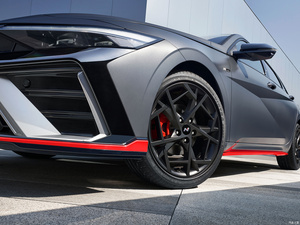 2024 en stock Hyun Dai Elantra 2023 coches nuevos 1.5L CVT gasolina sedán coche de gasolina coches usados <span class=keywords><strong>precio</strong></span> barato Hyun Dai Elantra - Product Image 3