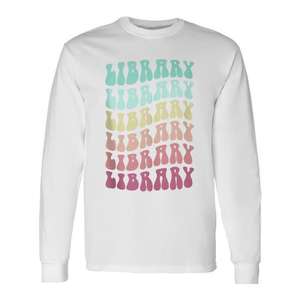 T-shirt à manches longues Library avec design de texte arc-en-ciel pour les enseignants et les lecteurs - Product Image 1