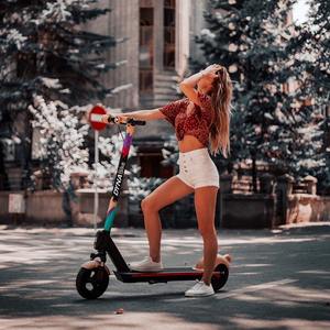 Monopattino Elettrico Personalizzato da 10 Pollici per Adulti, Stazione Pubblica GPS Senza Docking, Sistema IoT per Noleggio e Condivisione - Product Image 1