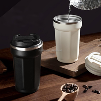 Tasse à café isolée en acier inoxydable à la mode bouteille d'eau/tasse de conception facile à transporter pour les cadeaux de Noël de bureau pour le froid
