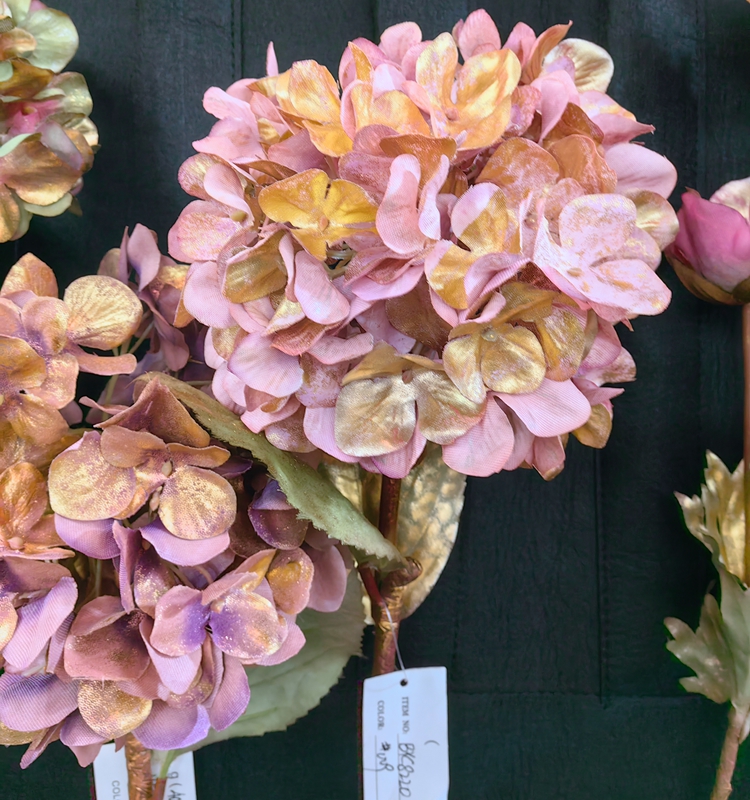 Rosa &amp; oro
