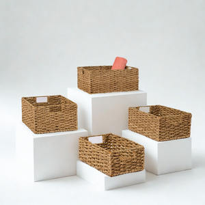 Juego de 4 Cestas de Almacenamiento Rectangulares de Hierba Marina Ecológicas Vintage con Marco de Hierro para Armario/Guardarropa (Internacional) - Product Image 1