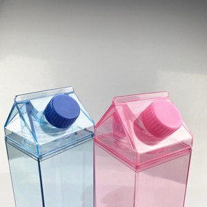 Botellas de Plástico Cuadradas de 500 ml con Forma de Cartón de Leche, Libres de BPA, Botella de Agua de Acrílico Ecológica de 1000 ml para Beber al Aire Libre y Hacer Deporte - Product Image 3