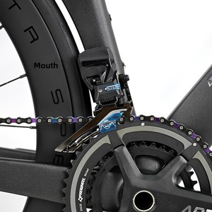 Bicicleta de Carretera de Fibra de Carbono TWITTER con Cambio Electrónico Inalámbrico Wheeltop, 24 Velocidades, Frenos de Disco Hidráulicos, Cuadro Rígido, Capacidad de Carga de 150 kg - Product Image 3