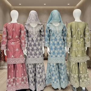 Nouvelle collection ZAID : Ensemble Gharara pakistanais pour femme, broderie lourde, travail de miroirs, manches longues, respirant et durable - Product Image 4