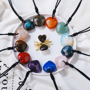 Gros cristal naturel pendentif guérison coeur quartz collier amour pierres précieuses pendentif - Product Image 2
