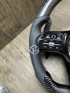 <span class=keywords><strong>Volant</strong></span> en fibre de carbone personnalisé pour Mercedes Benz <span class=keywords><strong>AMG</strong></span> GLC GLE450 <span class=keywords><strong>A45</strong></span> C43 C63 C450 S63 E63 W205 W213 W222 A250 Pièces automobiles - Product Image 6