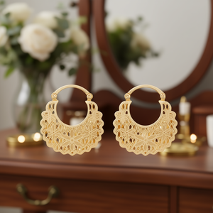 E4518 Orecchini a cerchio in oro per donna, stile bohémien, motivo floreale, da indossare tutti i giorni, gioielli raffinati, placcati in oro - Product Image 2