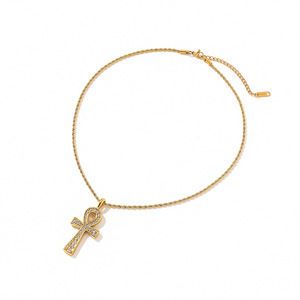 Collar de cruz de acero inoxidable chapado en oro de 18 quilates, colgante religioso, joyería de estilo europeo para mujer - Product Image 5