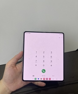 Z <span class=keywords><strong>Fold</strong></span> กาแล็คซี่โทรศัพท์4รุ่นทั่วโลก7.6 "4400mAh Snapdragon 8 Gen <span class=keywords><strong>2</strong></span>ปลดล็อกต้นฉบับใช้สมาร์ทโฟน + 5g - Product Image 3