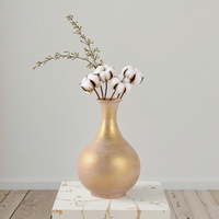 Handgemachte goldene Blumenvase Neuankömmling Minimalist isches Design Metall vase für Hochzeits tisch oder Home Kaffee/Esstisch Dekoration