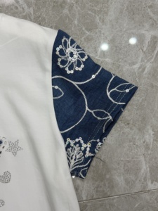 Fabricant OEM ODM, t-shirts pour femmes 100% coton avec manches en denim, coupe ajustée, style <span class=keywords><strong>italien</strong></span> boutique - Product Image 4