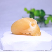 Vente en gros crânes extraterrestres en cristal sculpture artisanat 2.3 pouces obsidienne naturelle et crânes de cristal de calcite orange Fengshui décor cadeau