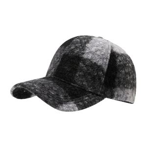 Nouvelle Arrivée 2025 – Casquette de Baseball Fourrure Automne Hiver, Chaud et Épaisse, Coupe-Vent, Style Décontracté Extérieur, avec Détails à Carreaux et Finition Douce, Chapeau de Sport - Product Image 5