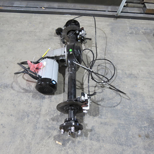 <span class=keywords><strong>Train</strong></span> électrique à quatre roues avec moteur avant et <span class=keywords><strong>arrière</strong></span> alimenté par batterie ferroviaire - Product Image 1
