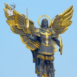Statue dorée Archange Saint Michel tenant une épée <span class=keywords><strong>et</strong></span> un <span class=keywords><strong>bouclier</strong></span> Statue en bronze pour la décoration extérieure - Product Image 2