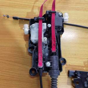 Nouvel actionneur de verrouillage du <span class=keywords><strong>coffre</strong></span> <span class=keywords><strong>avant</strong></span> et loquet de capot pour <span class=keywords><strong>Tesla</strong></span> <span class=keywords><strong>Model</strong></span> <span class=keywords><strong>X</strong></span> 2016-2021 avec garantie de 6 mois - Product Image 2