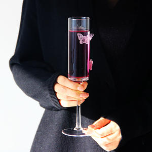 Verres à cocktail en verre à champagne papillon rose avec décoration d'arc rose pour flûte en verre à vin de mariage - Product Image 5