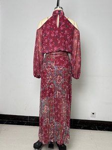 Conjunto de 2 Piezas de Alta Calidad para Mujer, Estilo Africano 2026, Falda Plisada Elegante con Estampado Floral y Camisa de Hombros Descubiertos - Product Image 6