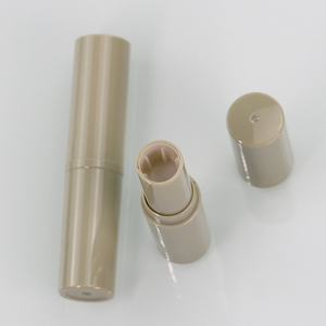 Tubes de cire à lèvres ronds 3g DIY <span class=keywords><strong>en</strong></span> vrac, tubes <span class=keywords><strong>en</strong></span> plastique vides remplissables directement pour rouge à lèvres et base de lèvres, emballage cosmétique <span class=keywords><strong>en</strong></span> plastique - Product Image 5