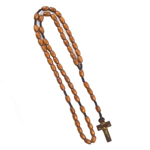 Fatti a mano 12x8mm <span class=keywords><strong>Perline</strong></span> di <span class=keywords><strong>Legno</strong></span> All'ingrosso Cattolica Rosario Religioso Collana Con Ciondolo Croce - Product Image 6