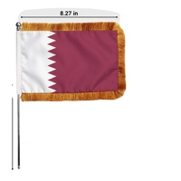 Drapeau de table du Qatar avec base en plastique argenté, personnalisé en polyester à franges, impression numérique résistante aux UV pour les réunions B2B, vente en gros