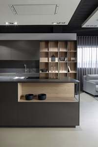 Cuisine moderne sur mesure avec plan de travail en quartz intégré et plaque de cuisson en acier inoxydable pour usage domestique - Product Image 2