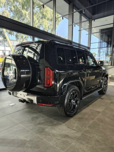 New RHD BYD DENZA B5 Right-Hand Drive Plug-in Hybrid Luxury Off-Road SUV 505kW Max System Output 100km Pure EV NEDC <b>Range</b> - Product Image 3